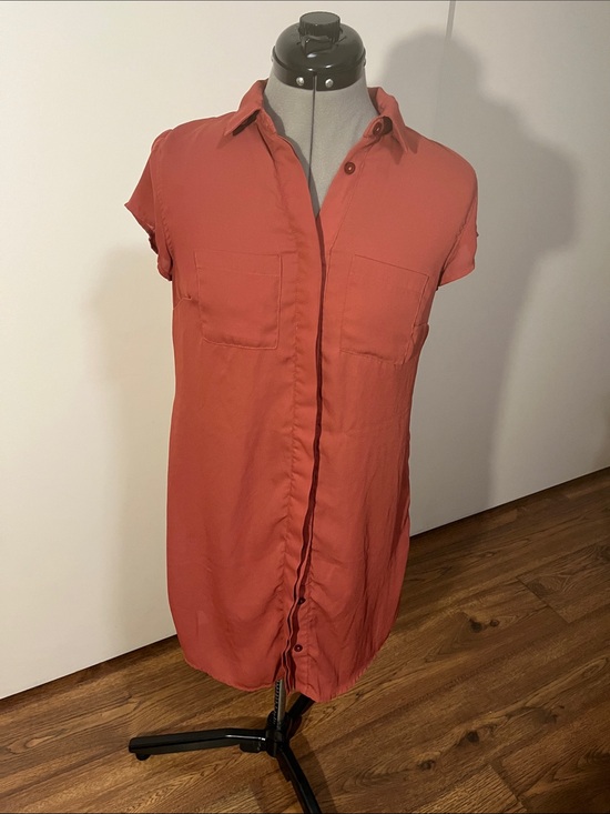 Charlotte Russe Dresses & Skirts - Charlotte Russe Terracotta Short-Sleeve Shirt Dress